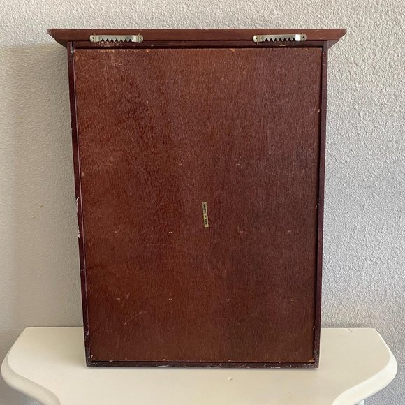 SOLD - Vintage Carved Wooden 33 Spoon Display - Picture 5 of 7